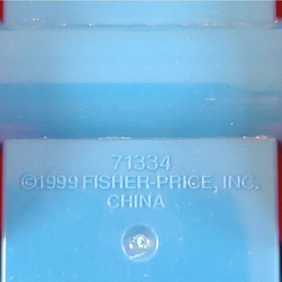 Fisher-Price Happy Dump Truck 1999 - Picture 8 of 10